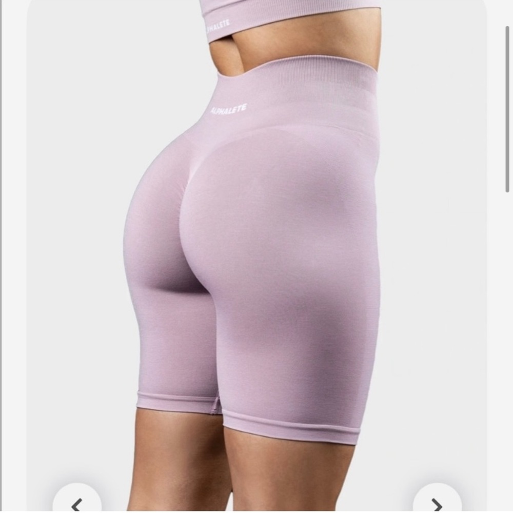Alphalete amplify shorts